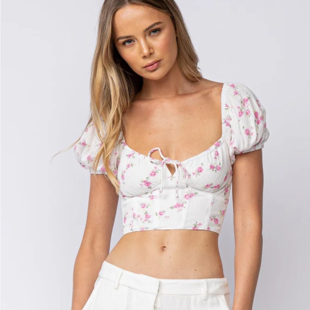 Sky to Moon Floral Crop Top